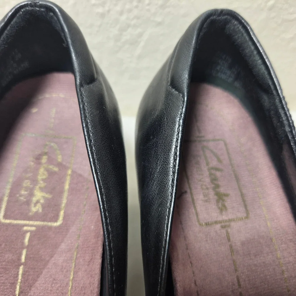 Clarks Everyday Black Leather Lizard Embossed Block Heel Pumps 6.5M 66419